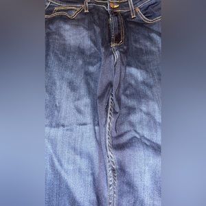 Brand new super dark wash jeans!!